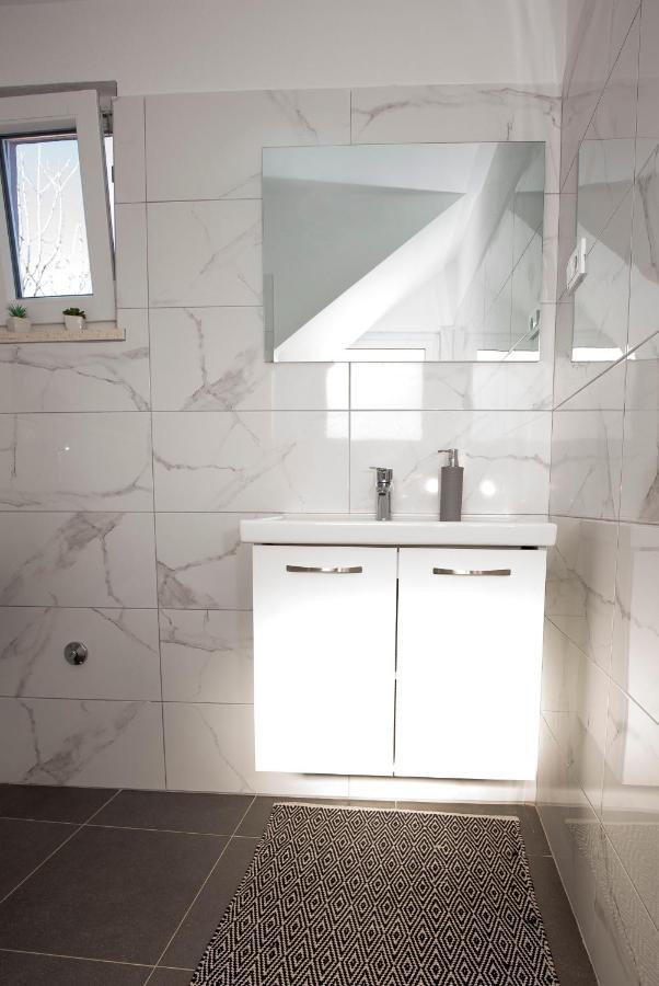 Apartment Maya Bellissima Tugare Eksteriør billede